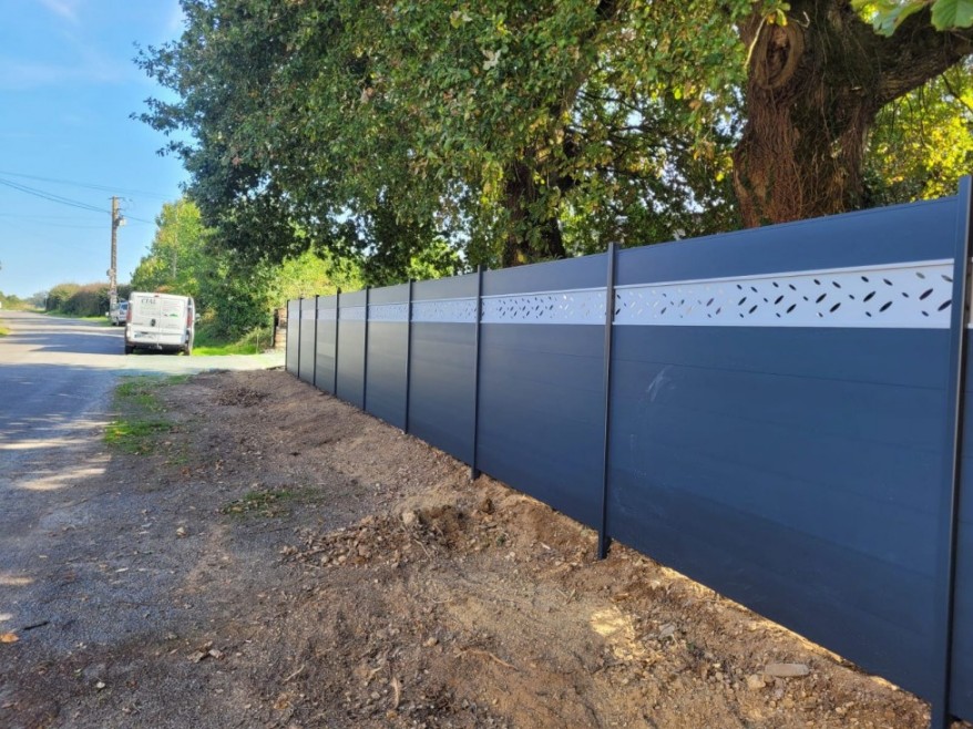 photo d'un portail électrique posé par entreprise multiservices cjal